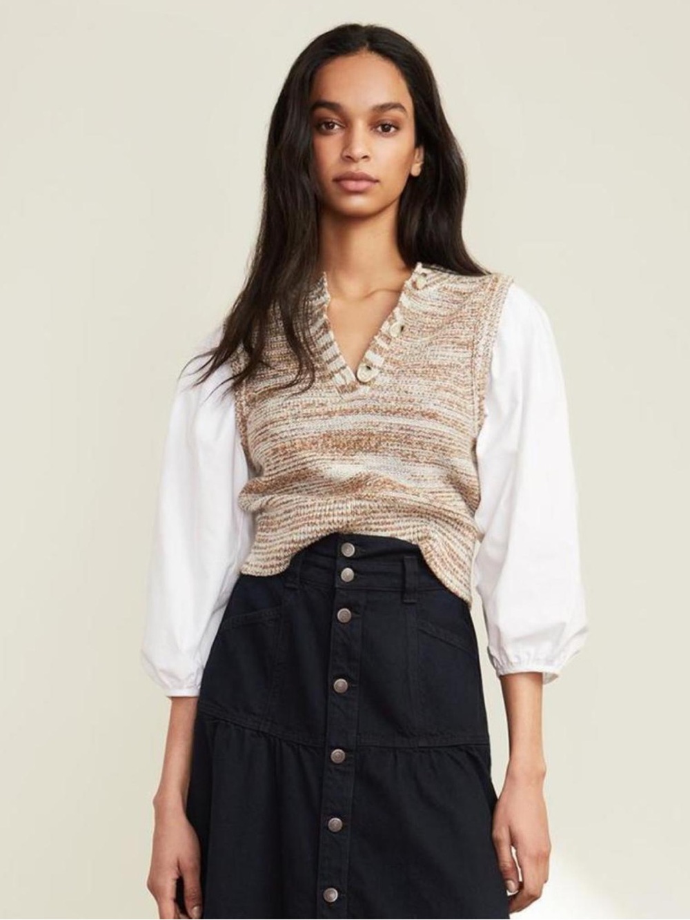 Sleeveless Knit V-Neck Vest in Beige Melange